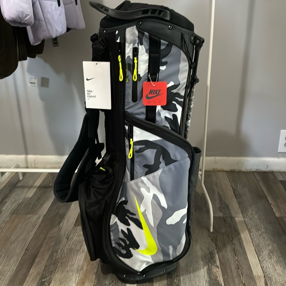 Nike golf bag